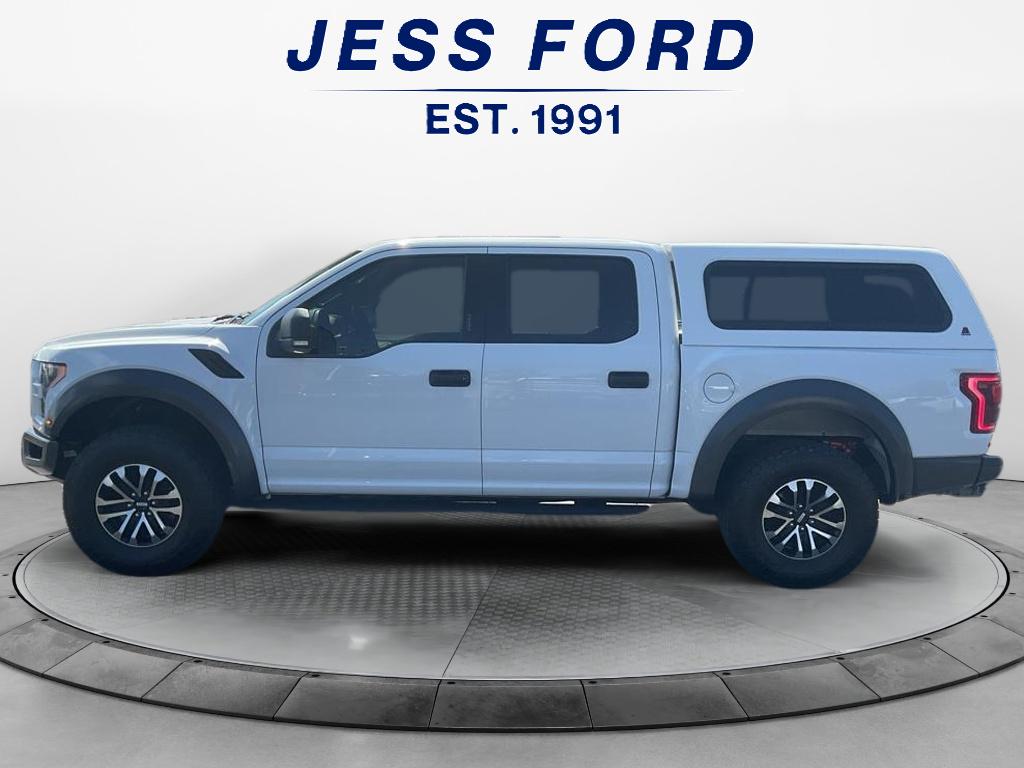 2020 Ford F-150 Raptor photo 2