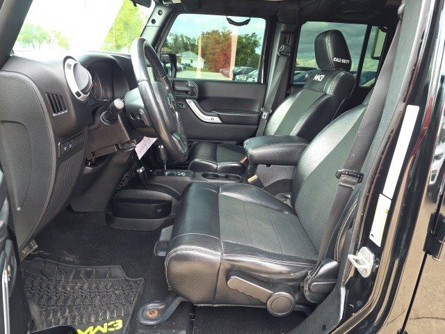2012 Jeep Wrangler Unlimited Call of Duty: MW3 Edition photo 18