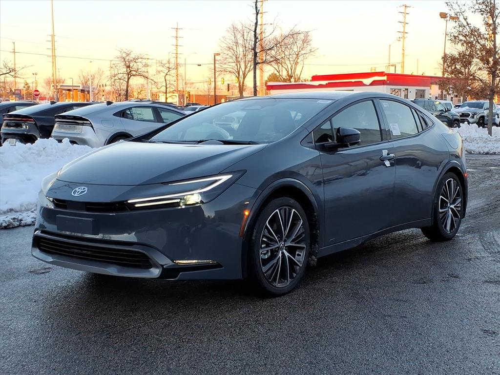 2026 Toyota Prius XLE's photo