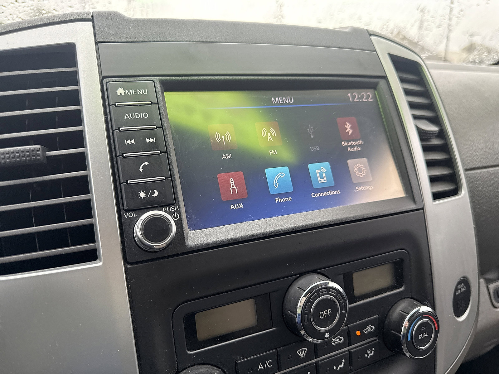 2020 Nissan Frontier SV photo 13