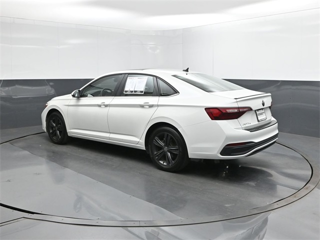 2023 Volkswagen Jetta 1.5T SE photo 4