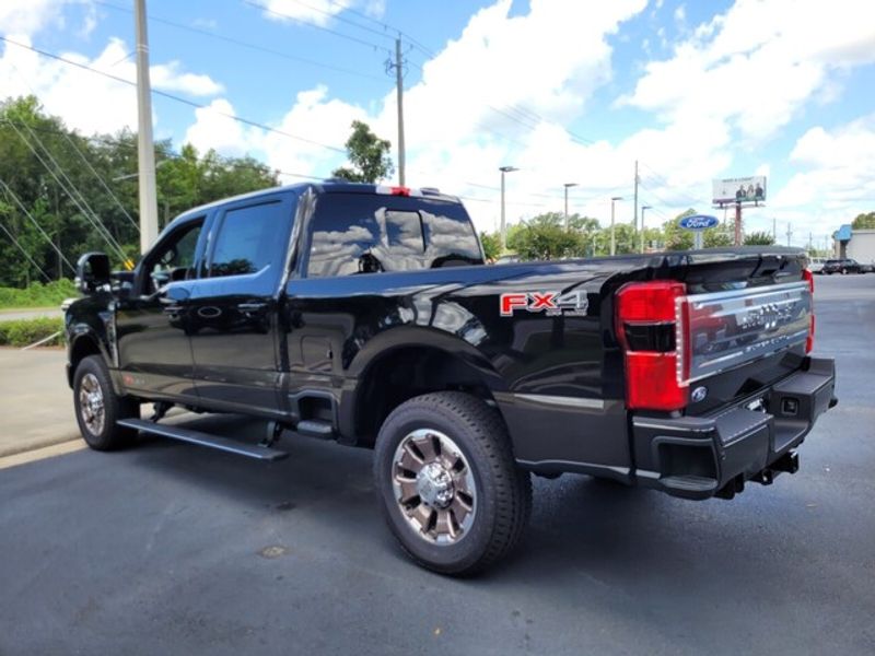 2025 Ford F-250 King Ranch photo 9