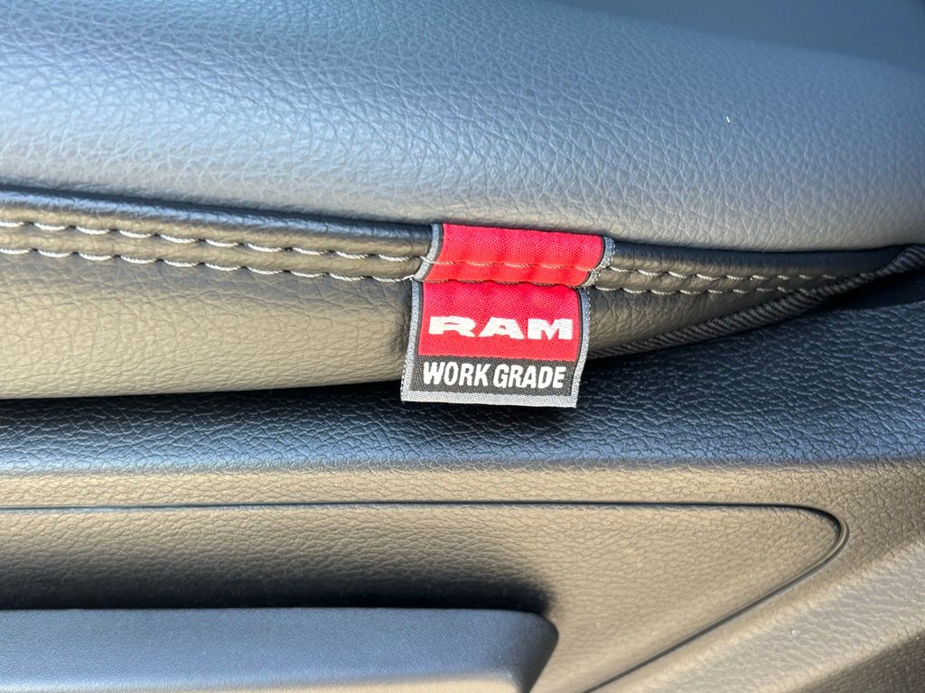 2026 Ram 1500 Tradesman photo 20