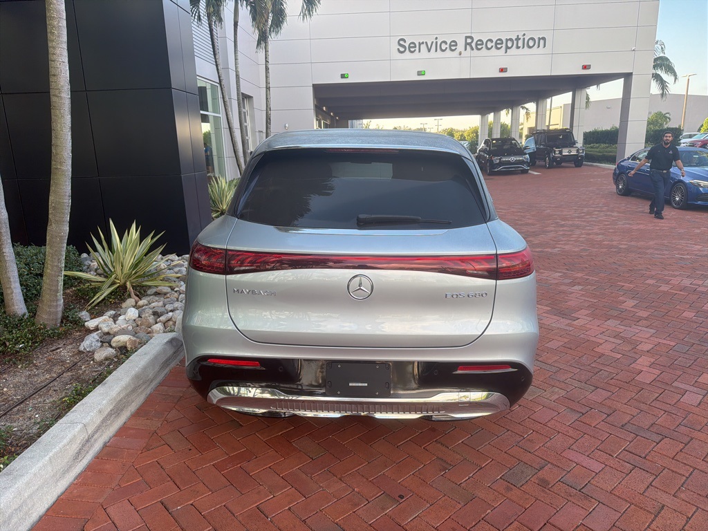 Used 2024 Mercedes-Benz EQS SUV Base with VIN 4JGDX5FB3RA026601 for sale in West Palm Beach, FL