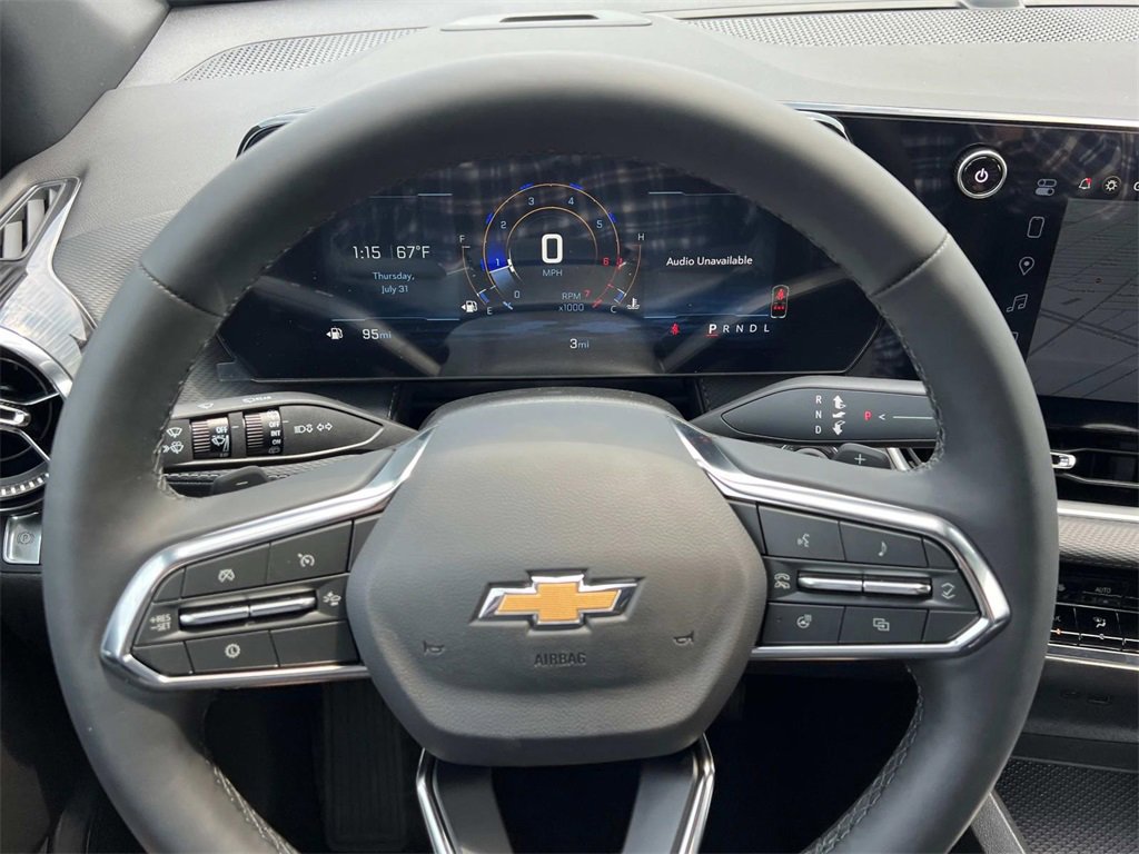 2026 Chevrolet Equinox photo 13