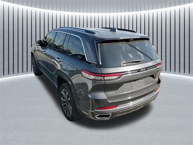 2022 Jeep Grand Cherokee Overland photo 5