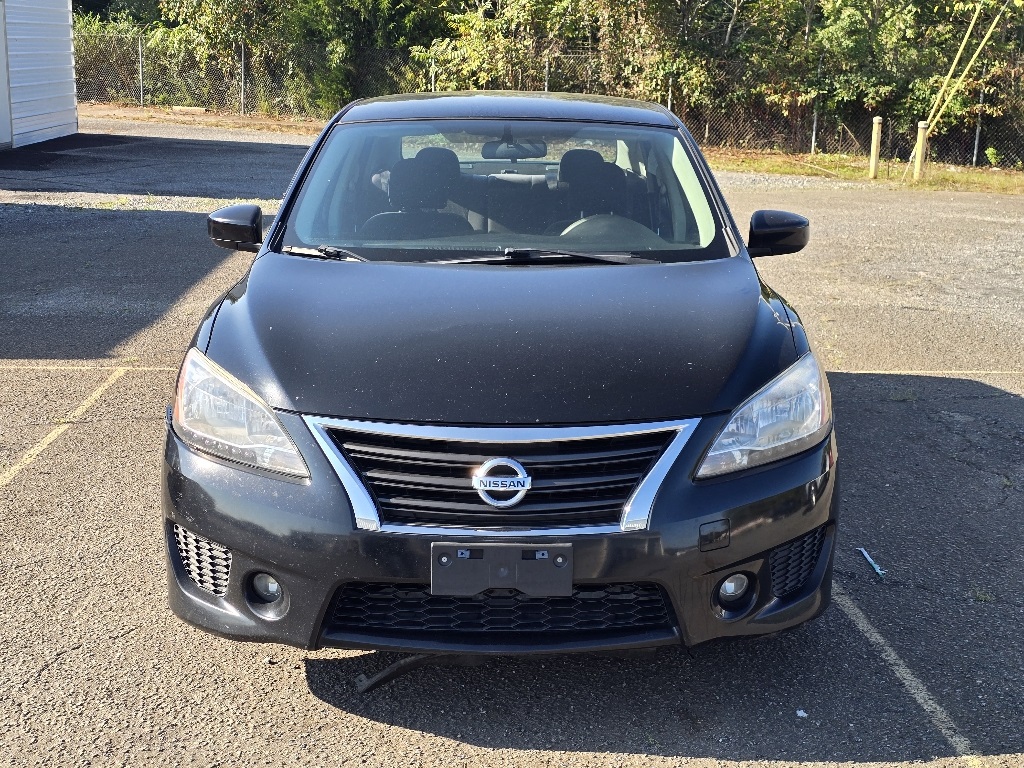 2013 Nissan Sentra SR photo 3