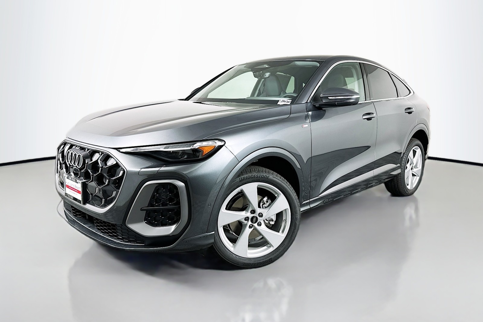 2025 Audi New Q5 Sportback Premium Plus's photo