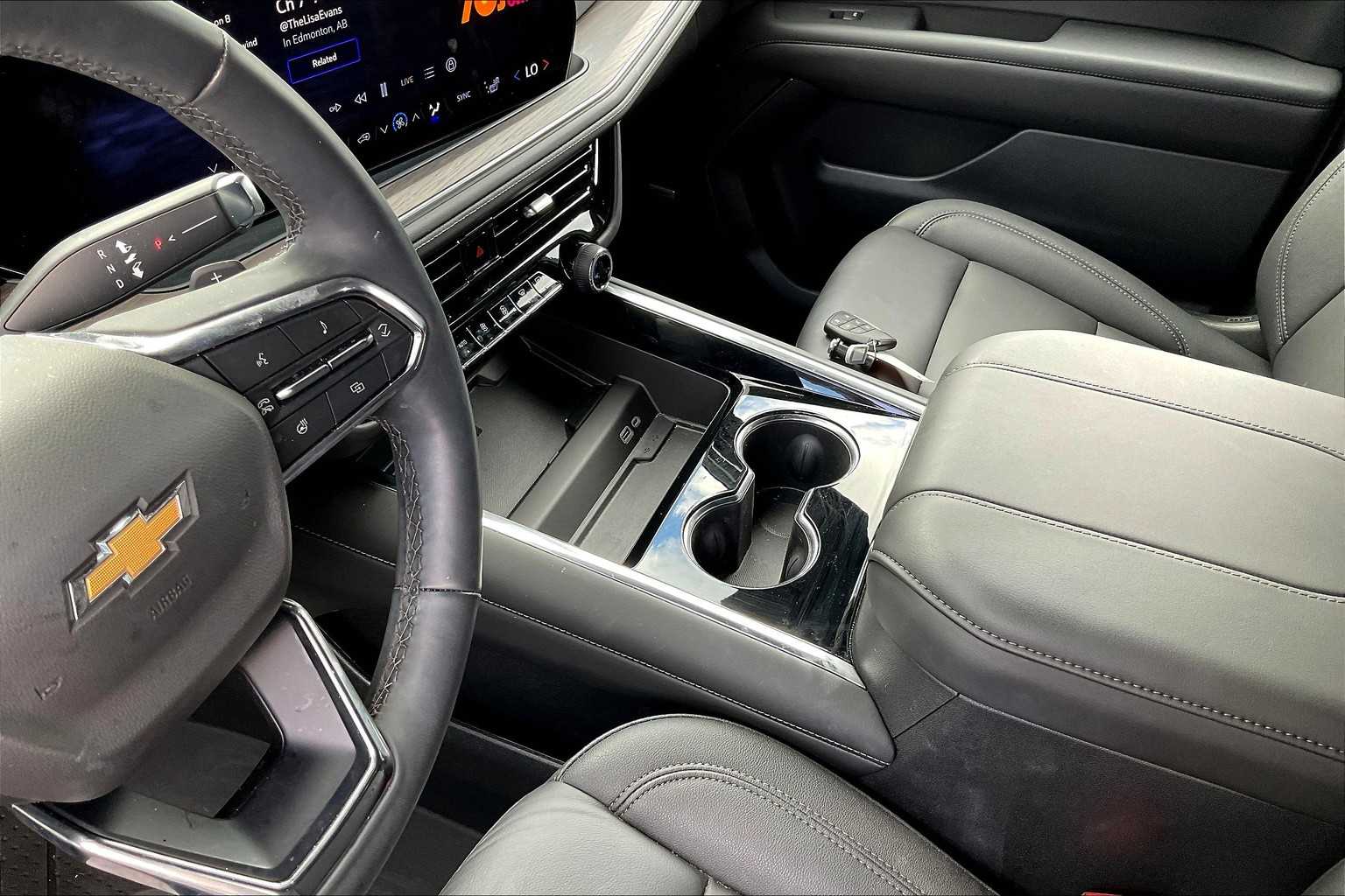 2025 Chevrolet Tahoe LT photo 16