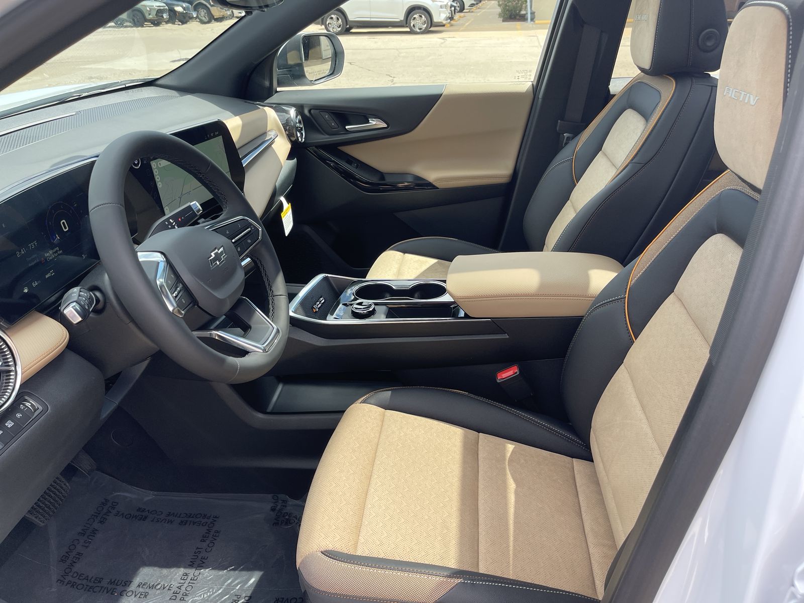 2026 Chevrolet Equinox ACTIV photo 2