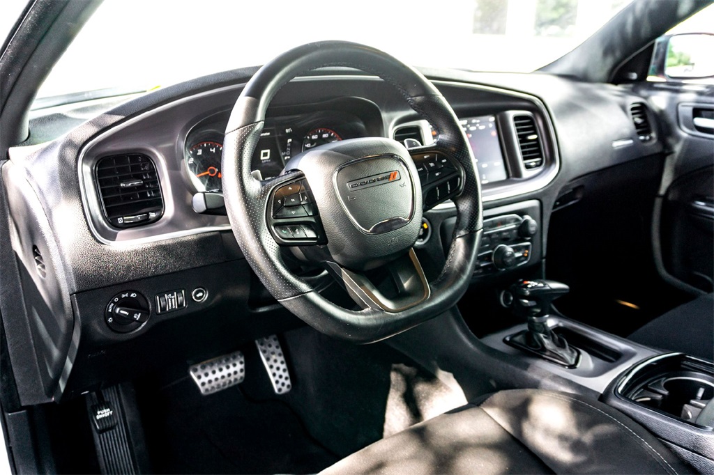 2020 Dodge Charger GT photo 15