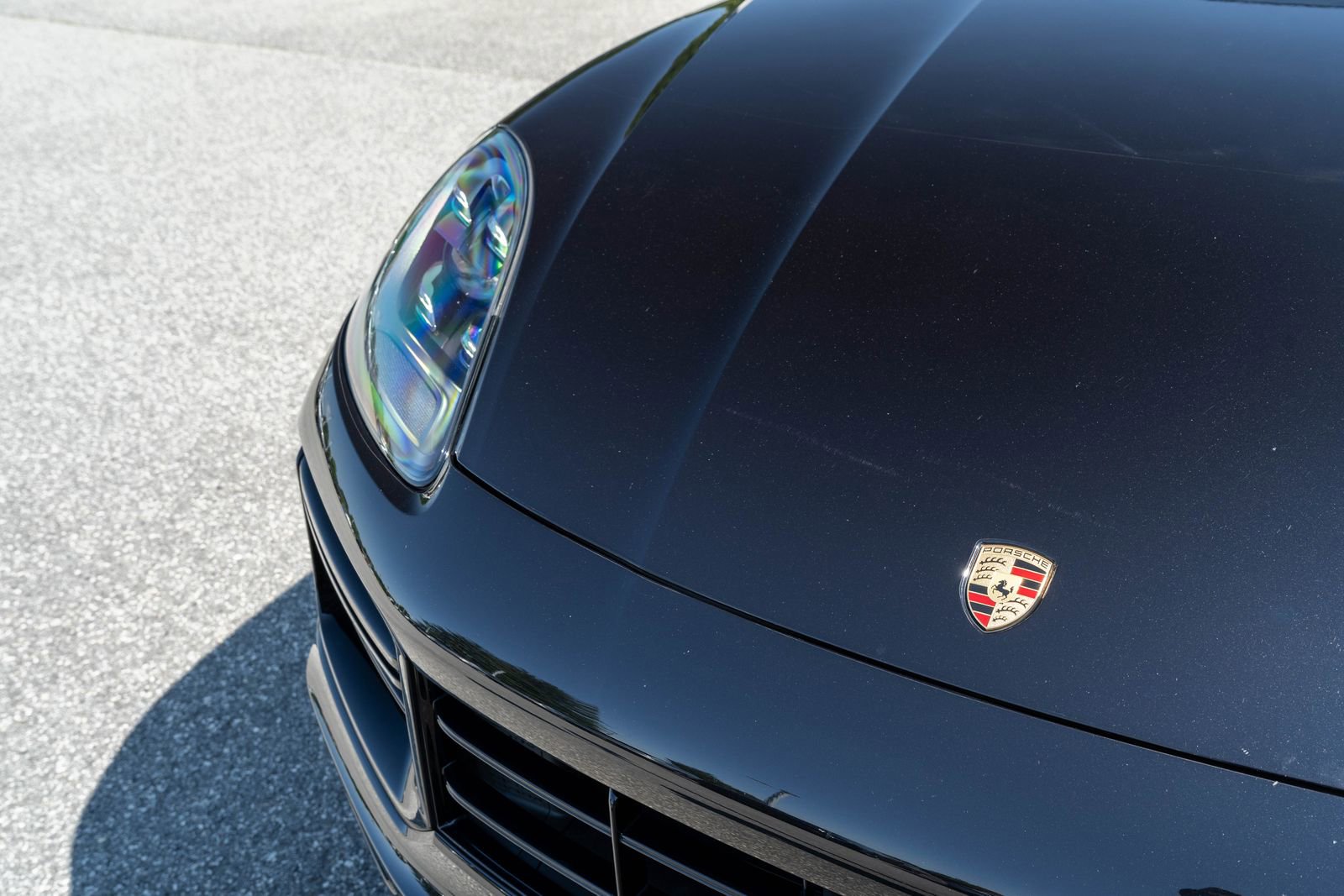 2020 Porsche Cayenne Turbo photo 18
