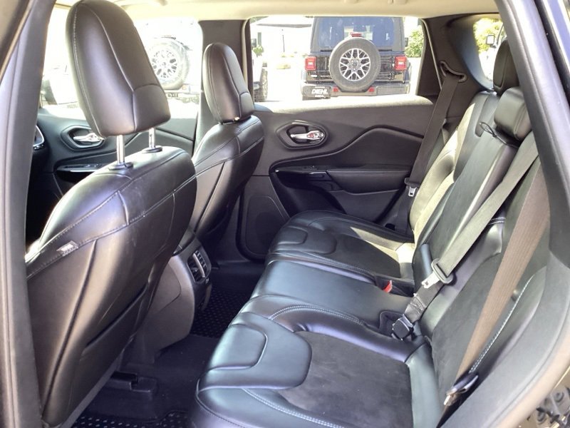 2020 Jeep Cherokee Altitude photo 10