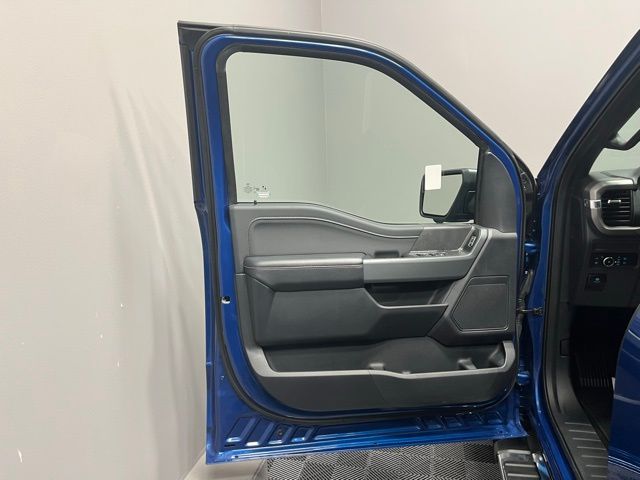 2024 Ford F-150 XLT photo 10