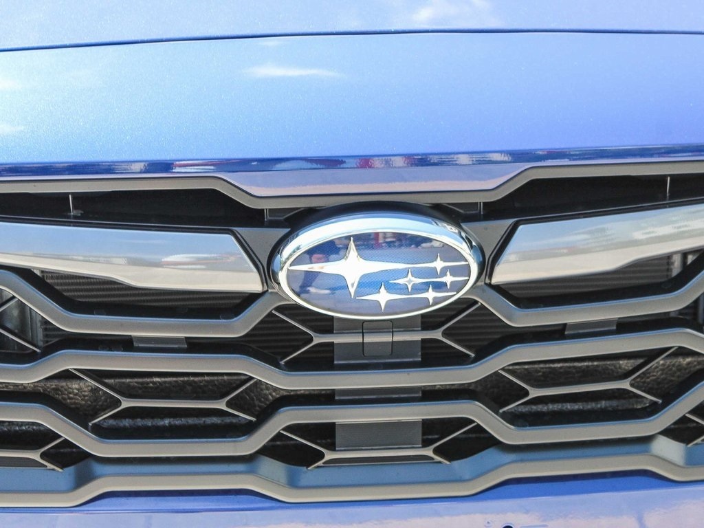 2025 Subaru Crosstrek Premium photo 8