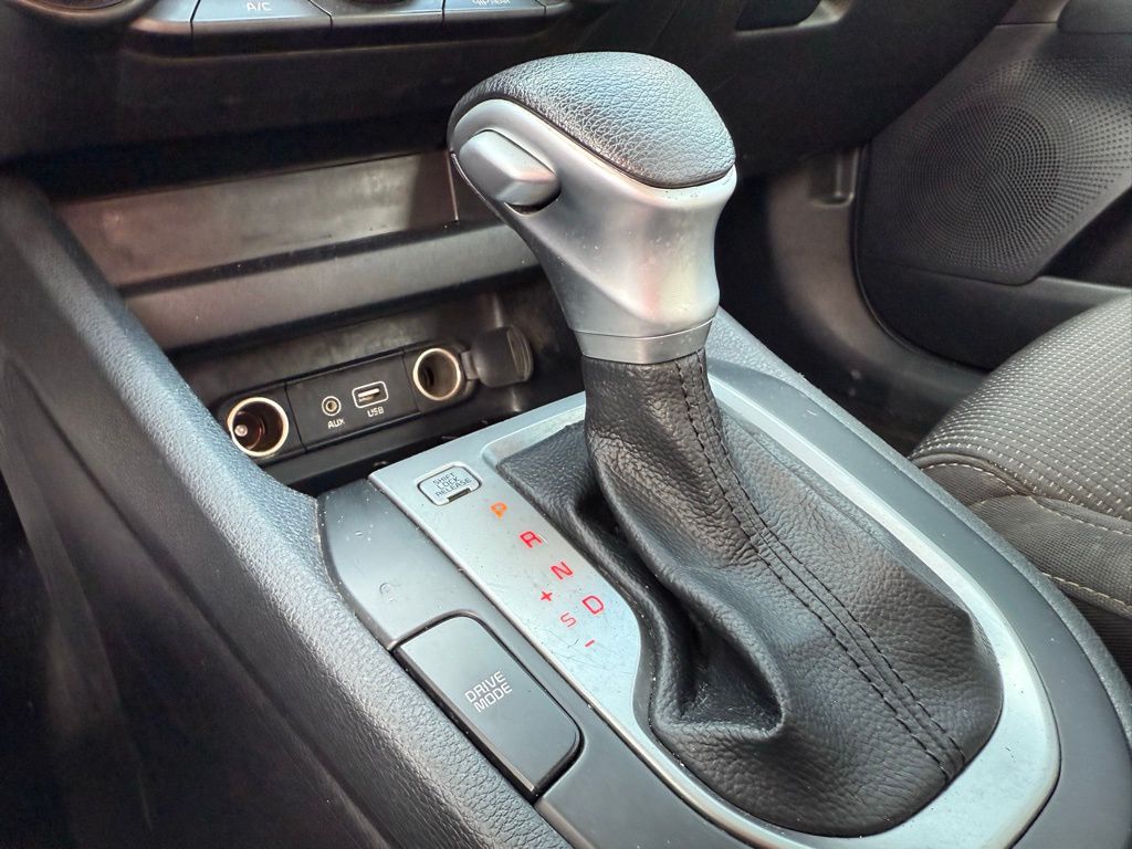 2020 Kia Forte LXS photo 22
