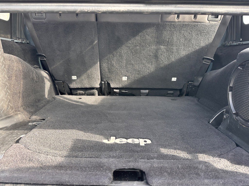 2014 Jeep Wrangler Unlimited Sport photo 26
