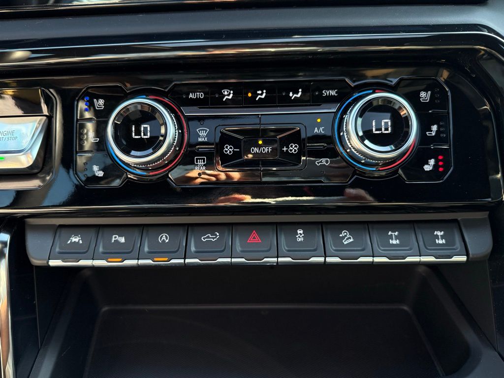 2024 Gmc Sierra 1500 AT4X photo 24
