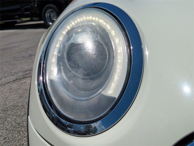 2015 Mini Cooper Hardtop Base photo 9