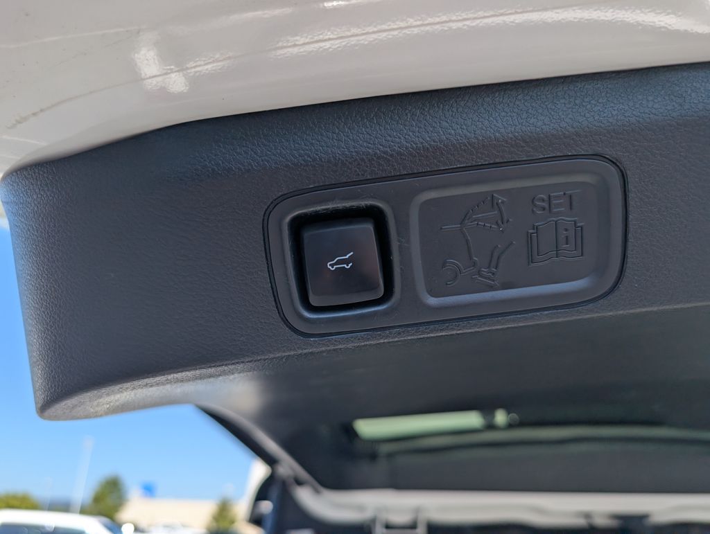 2021 Ford Expedition Platinum photo 4