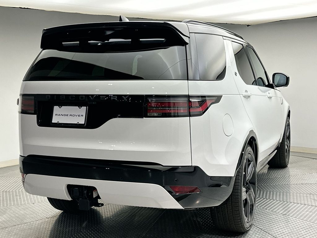 2025 Land Rover Discovery SE photo 3