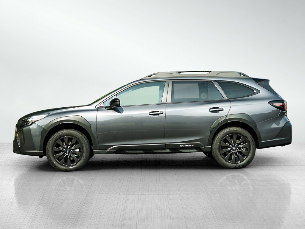 2025 Subaru Outback Onyx Edition photo 3