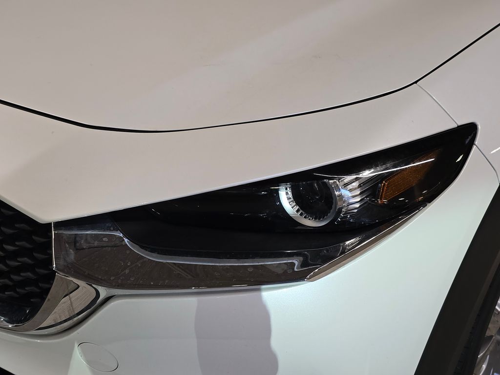 2022 Mazda CX-30 2.5 Select photo 9