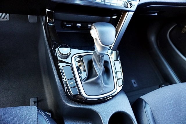 2024 Kia Seltos S photo 29
