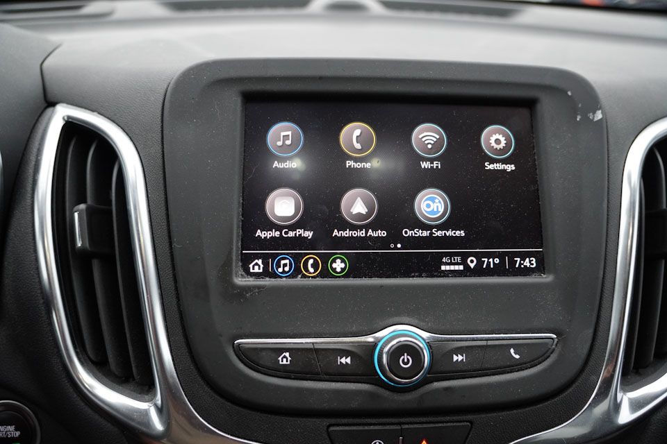2022 Chevrolet Equinox LT photo 4