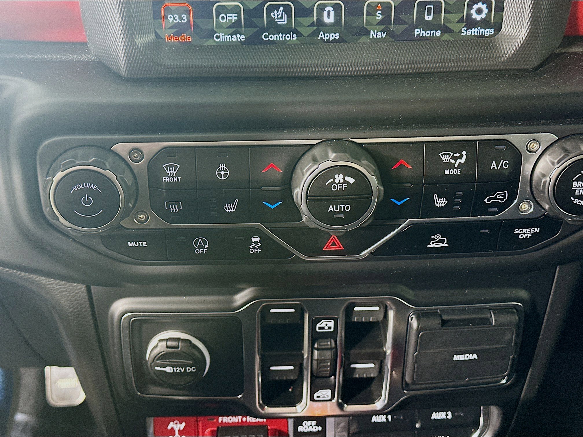 2023 Jeep Wrangler Rubicon photo 20
