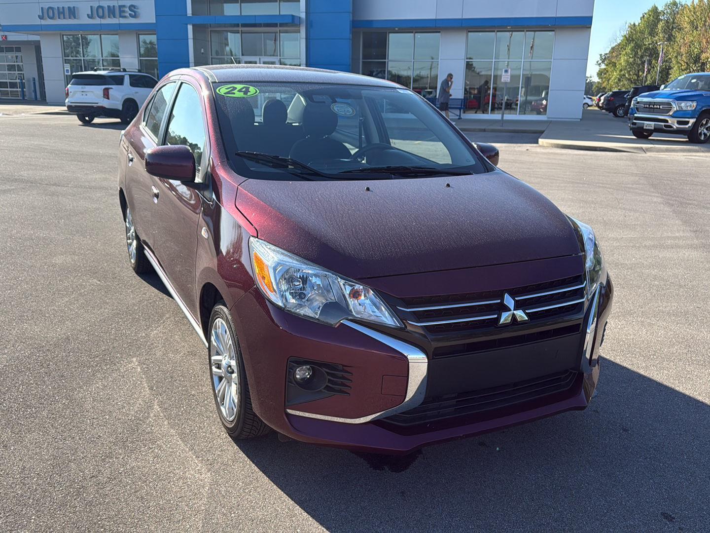 2024 Mitsubishi Mirage G4 LE photo 2