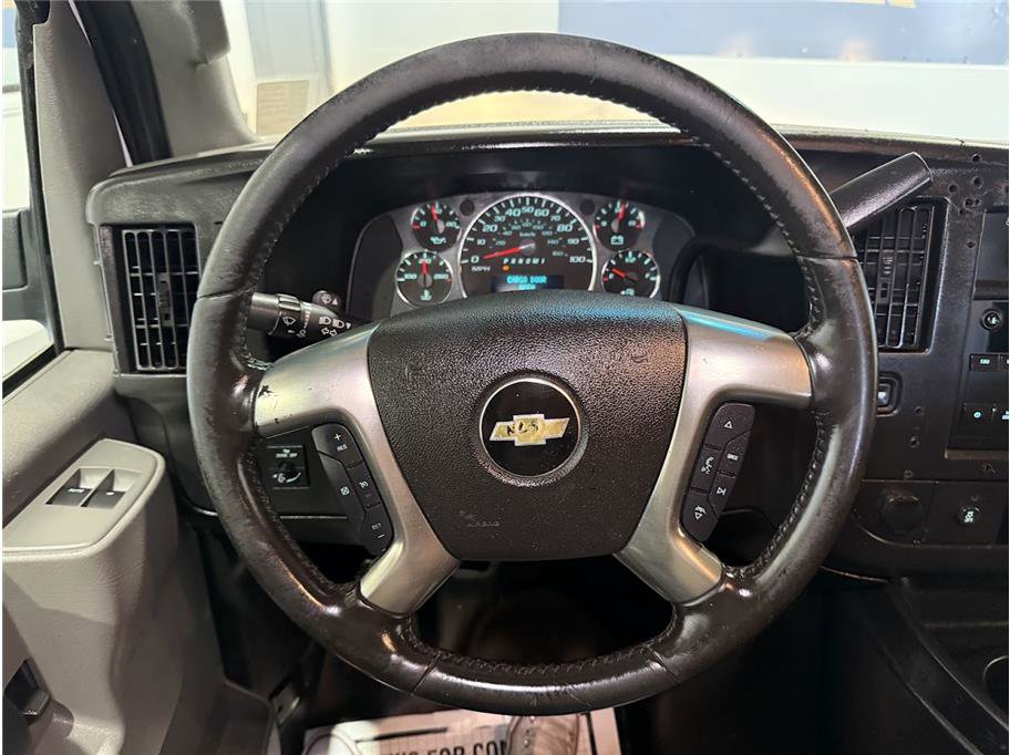 Used 2017 Summit White Chevrolet Van 3D image 22