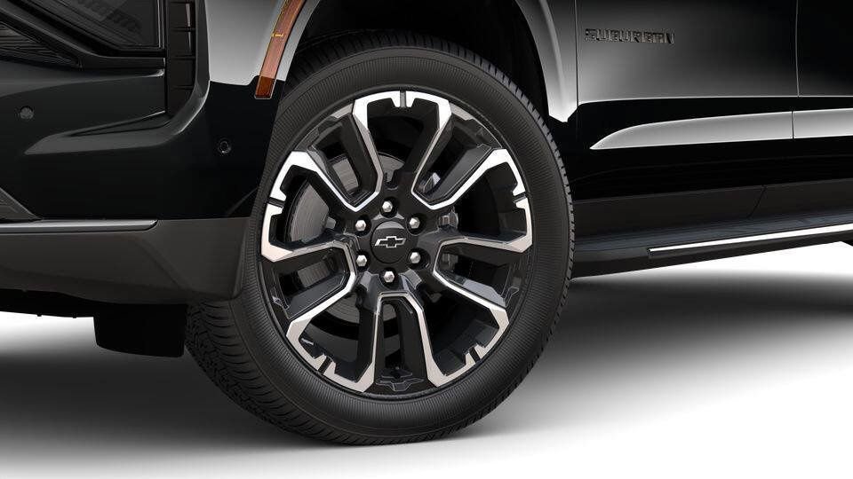 2025 Chevrolet Suburban LS photo 3