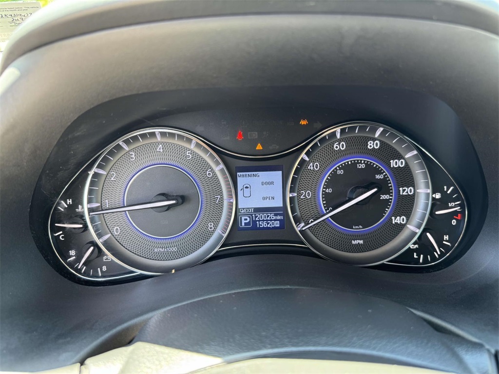 2019 Infiniti QX80 Luxe photo 23