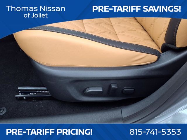 2025 Nissan Sentra SV photo 11