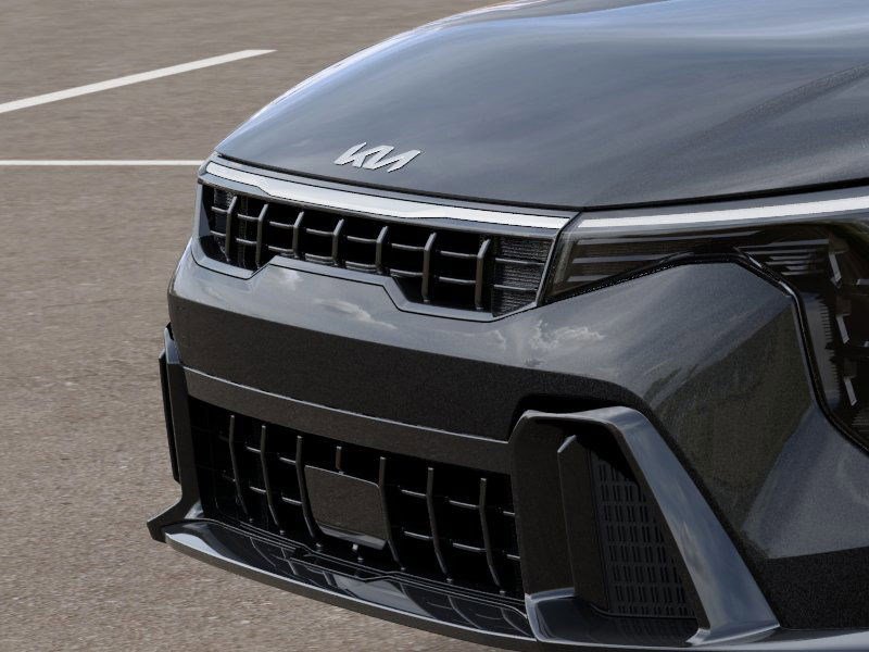 2025 Kia K4 GT-Line photo 10