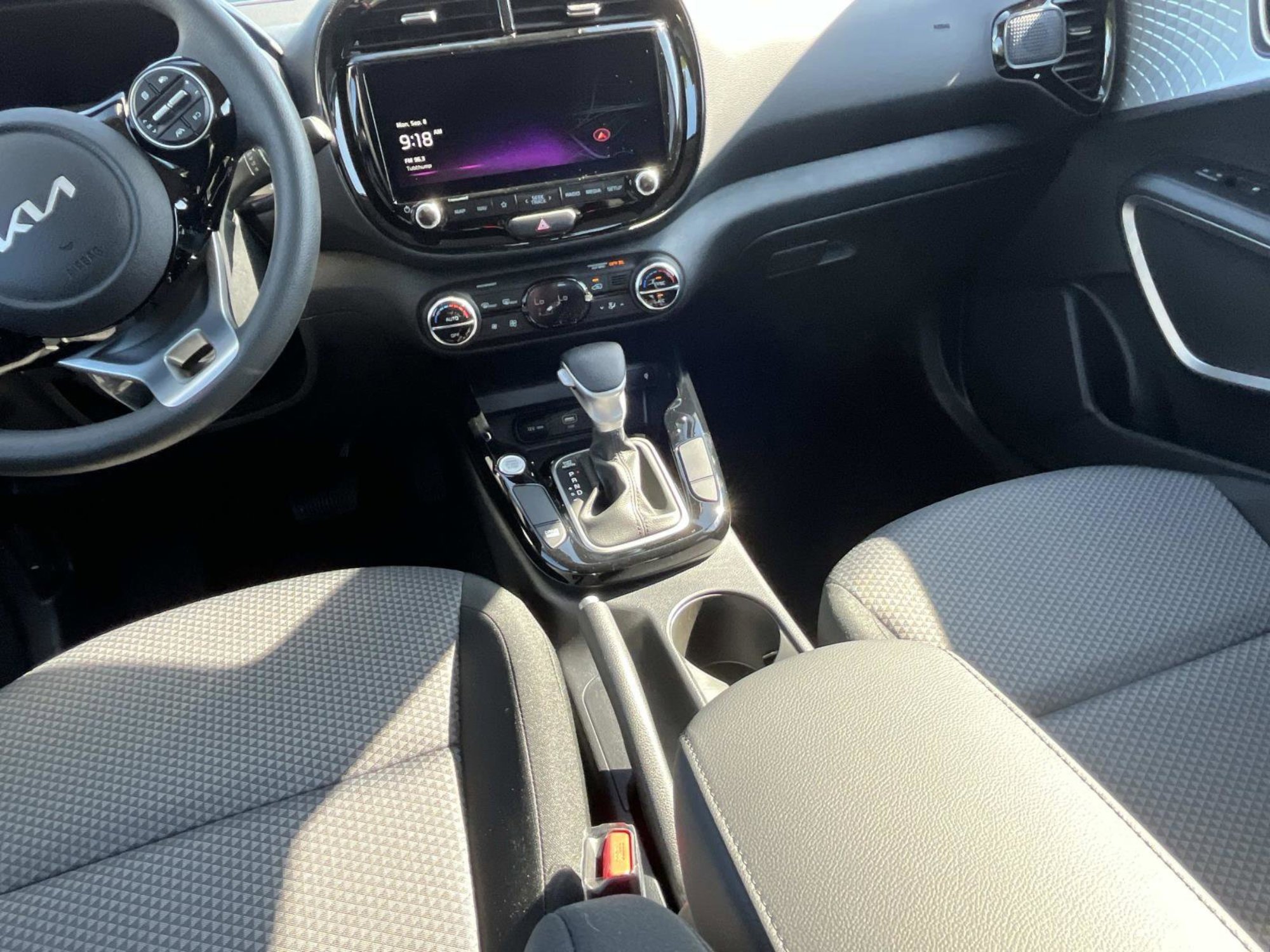 2025 Kia Soul S photo 16