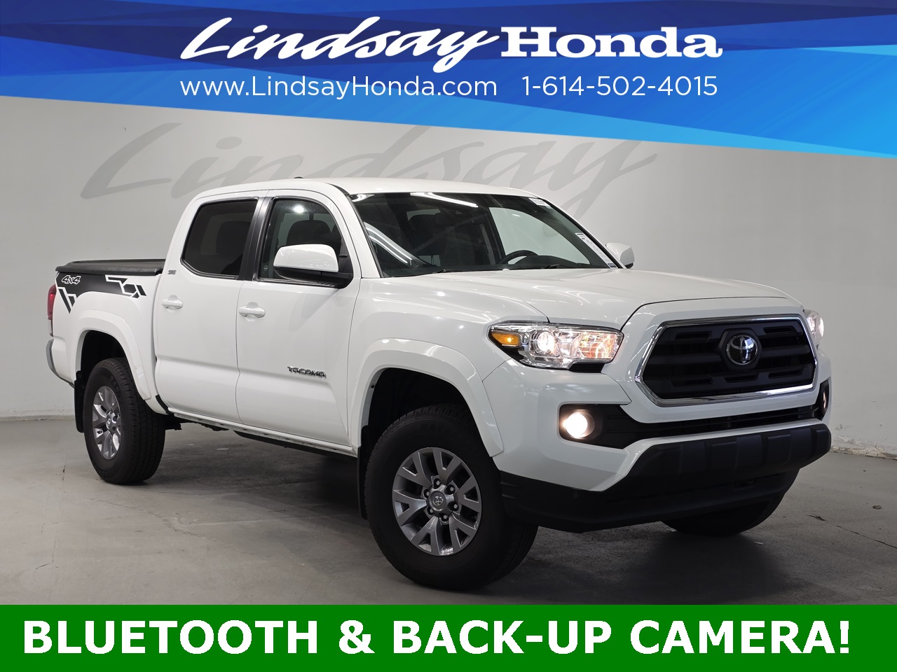 2019 Toyota Tacoma SR5's photo