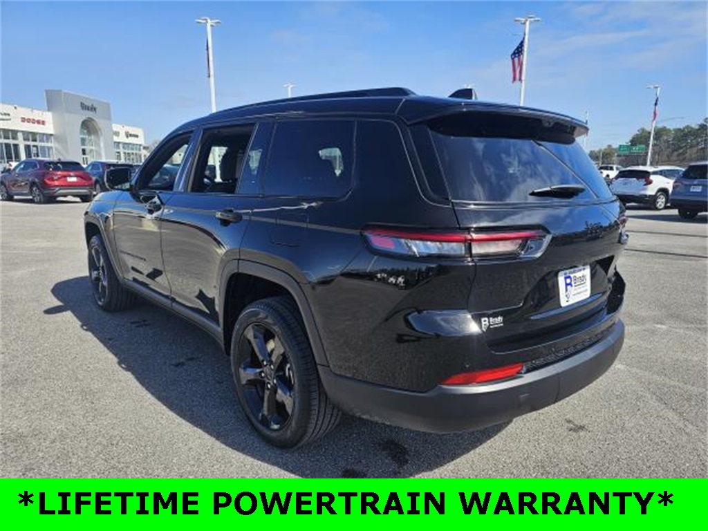 2025 Jeep Grand Cherokee Limited photo 4