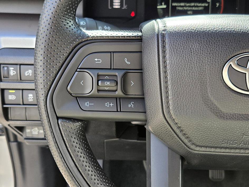 2025 Toyota Tacoma SR5 photo 26