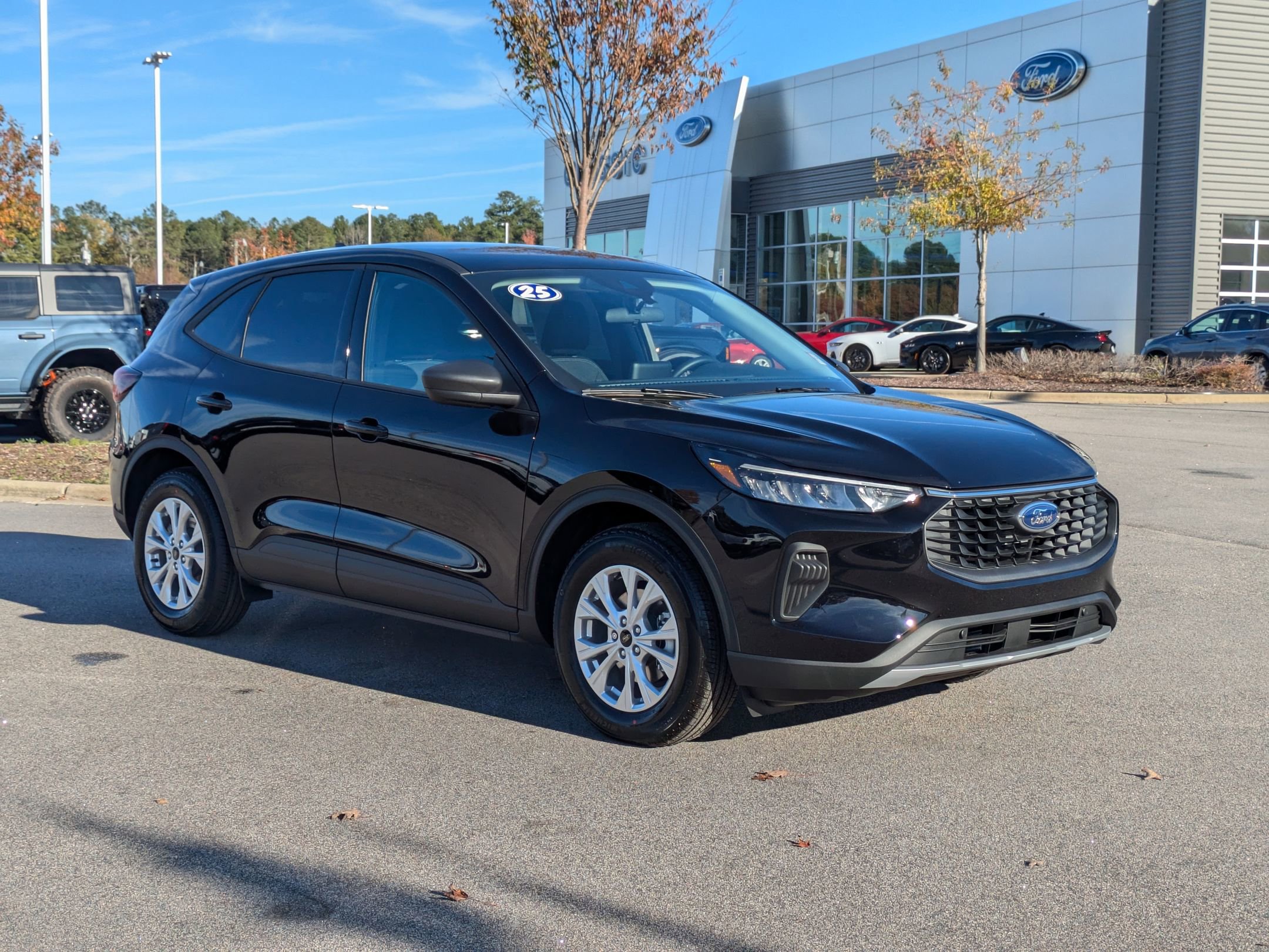 2025 Ford Escape Active photo 3