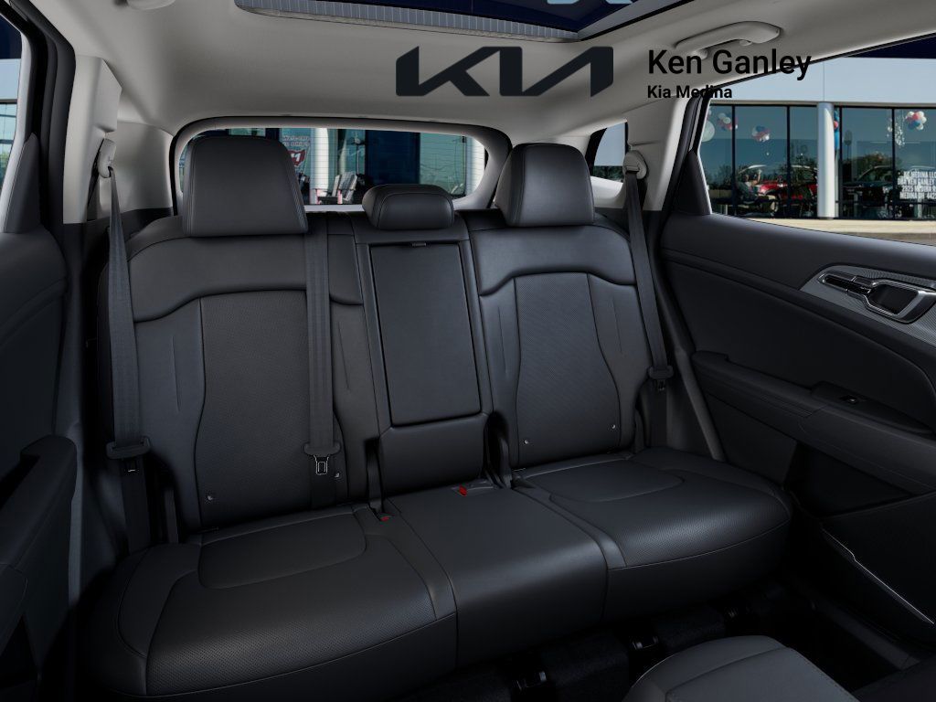 2026 Kia Sportage EX photo 12