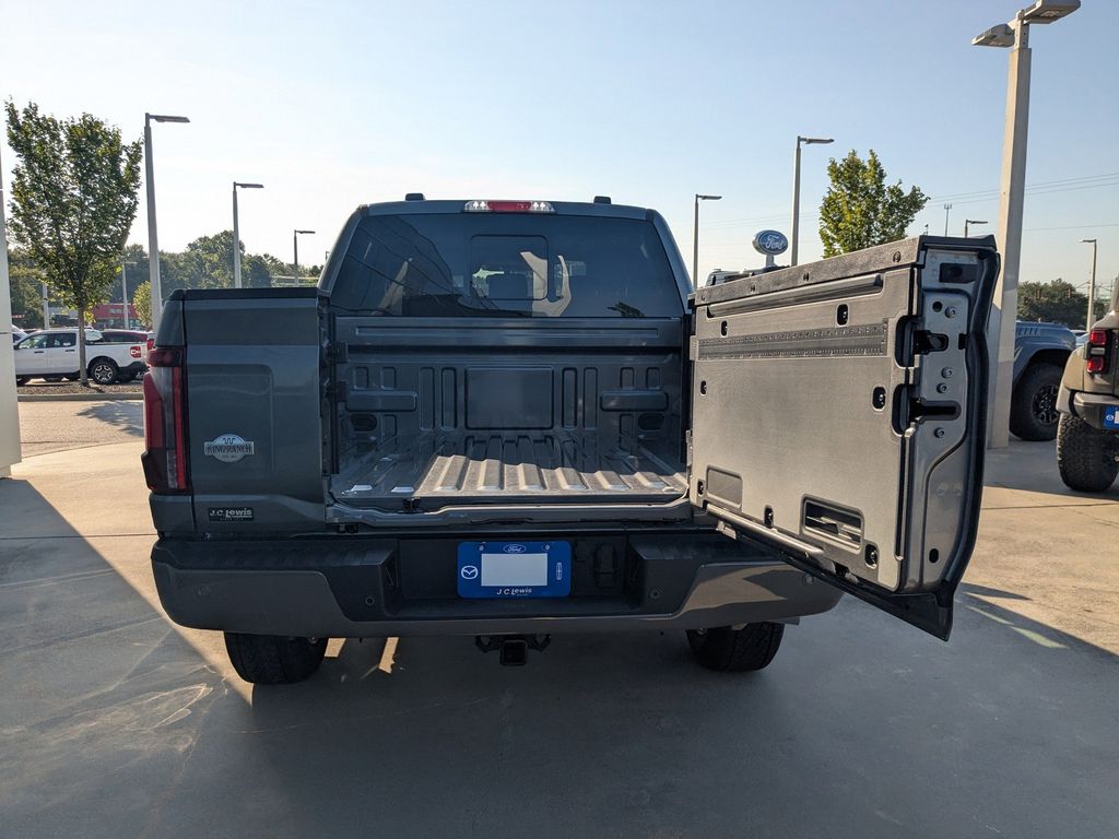 2025 Ford F-150 King Ranch photo 12