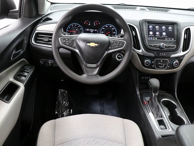 2022 Chevrolet Equinox LS photo 12