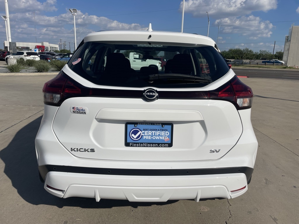 2022 Nissan Kicks SV photo 4