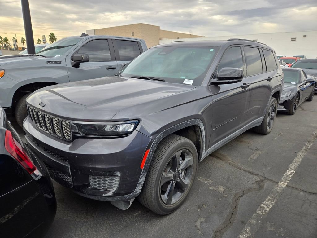 2023 Jeep Grand Cherokee L Altitude's photo