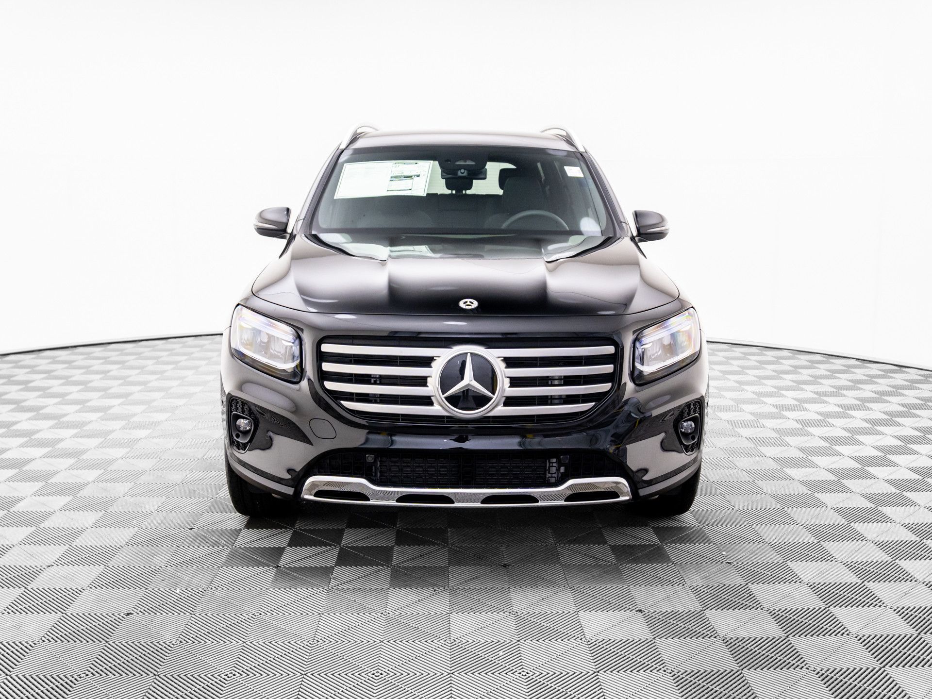 2025 Mercedes Benz GLB 250 4MATIC photo 9