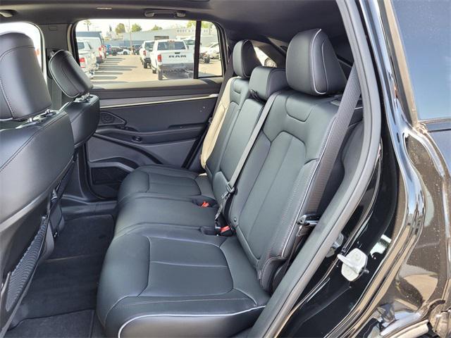 2025 Jeep Wagoneer S Limited photo 7
