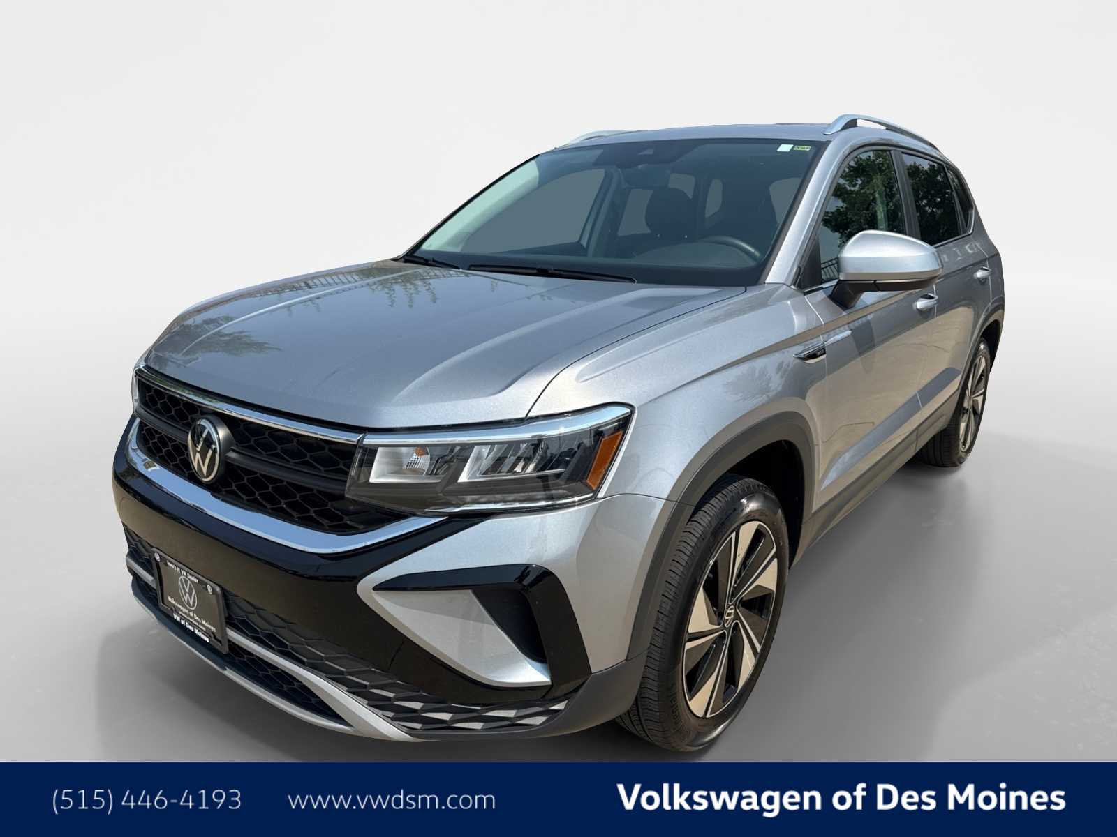 2024 Volkswagen Taos SE's photo