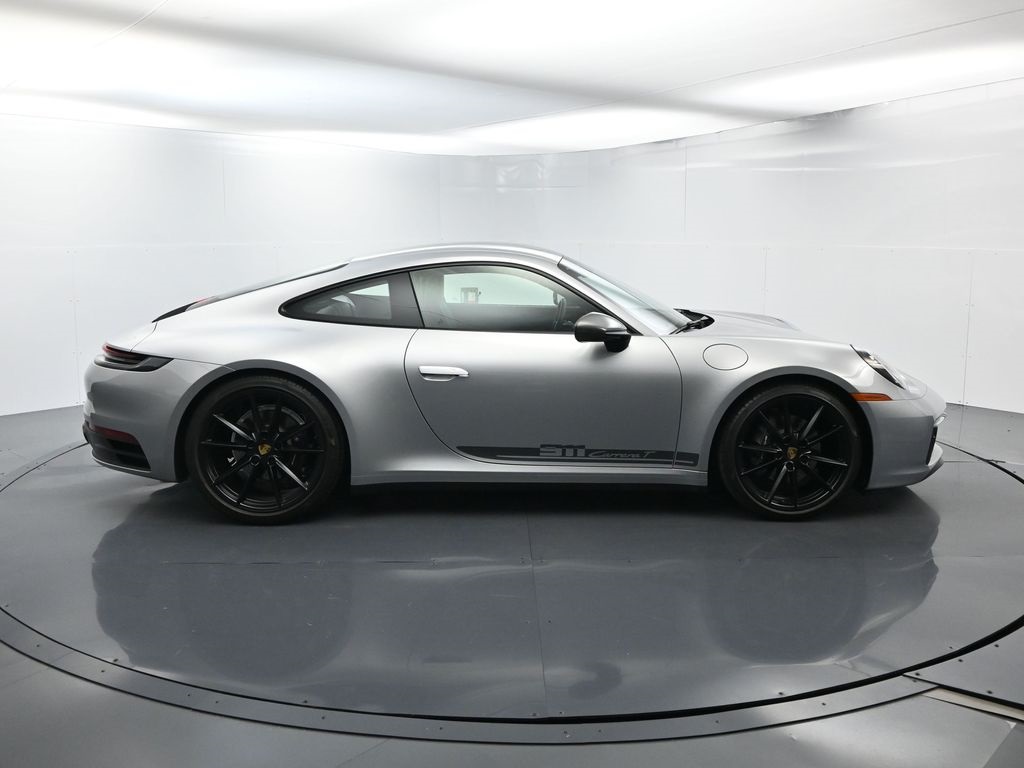 2024 Porsche 911 T photo 13